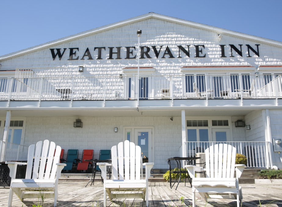 Room image of City View at the Weathervane Inn.